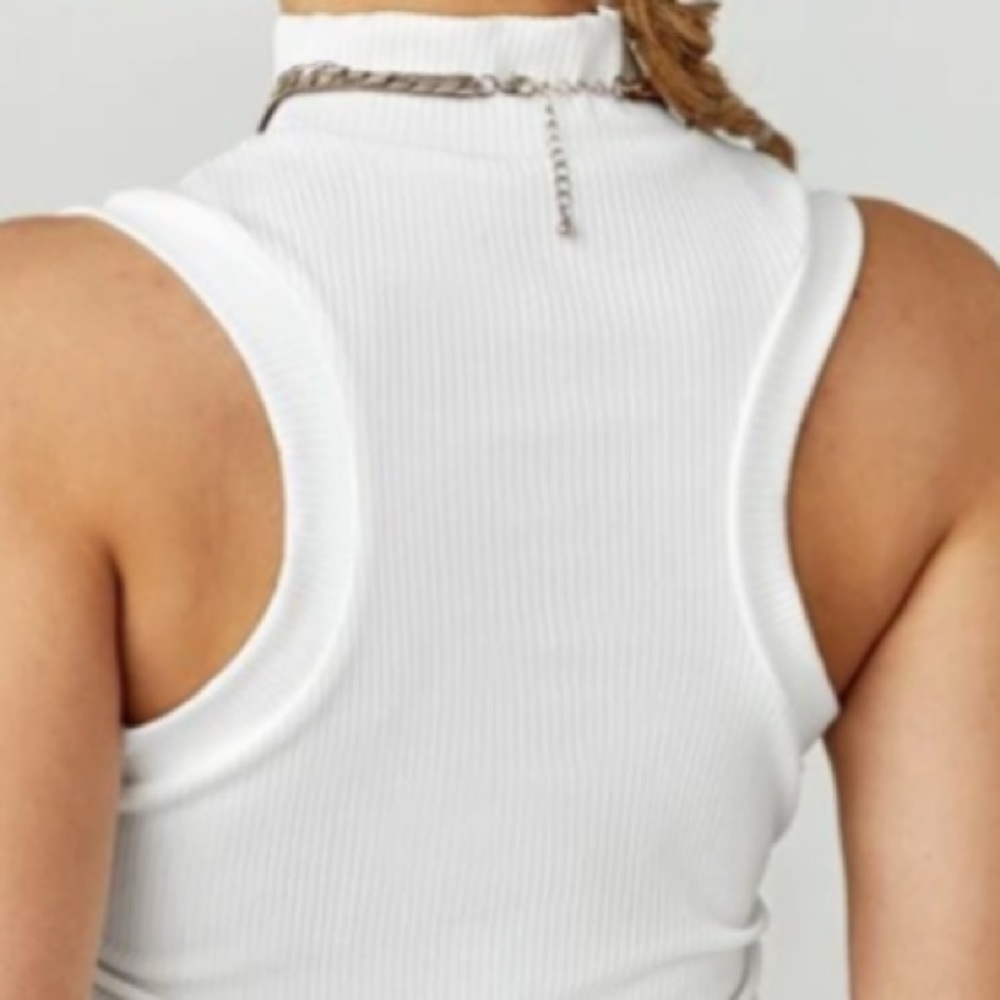 49. Cut Out Side Drawstring Tank Top - Picture 5 of 12